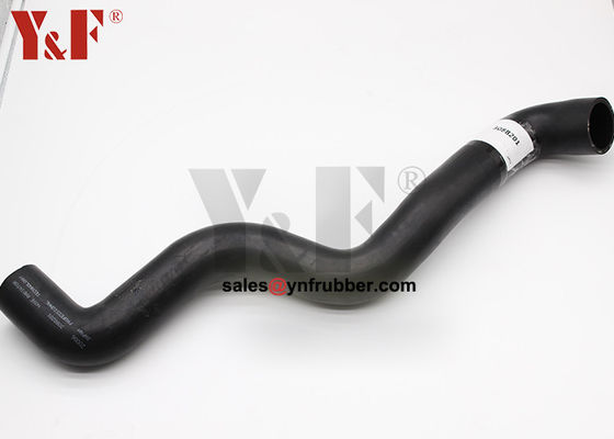 ZX210 ZX230 Kavga makinesi lastik hortumu 3088201 Siyah radyatör hortumu